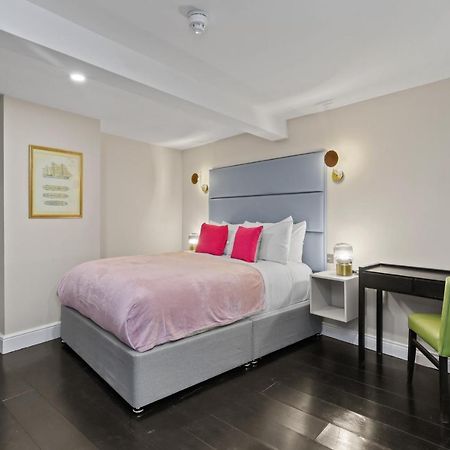 London'S Boutique Studio 外观 照片