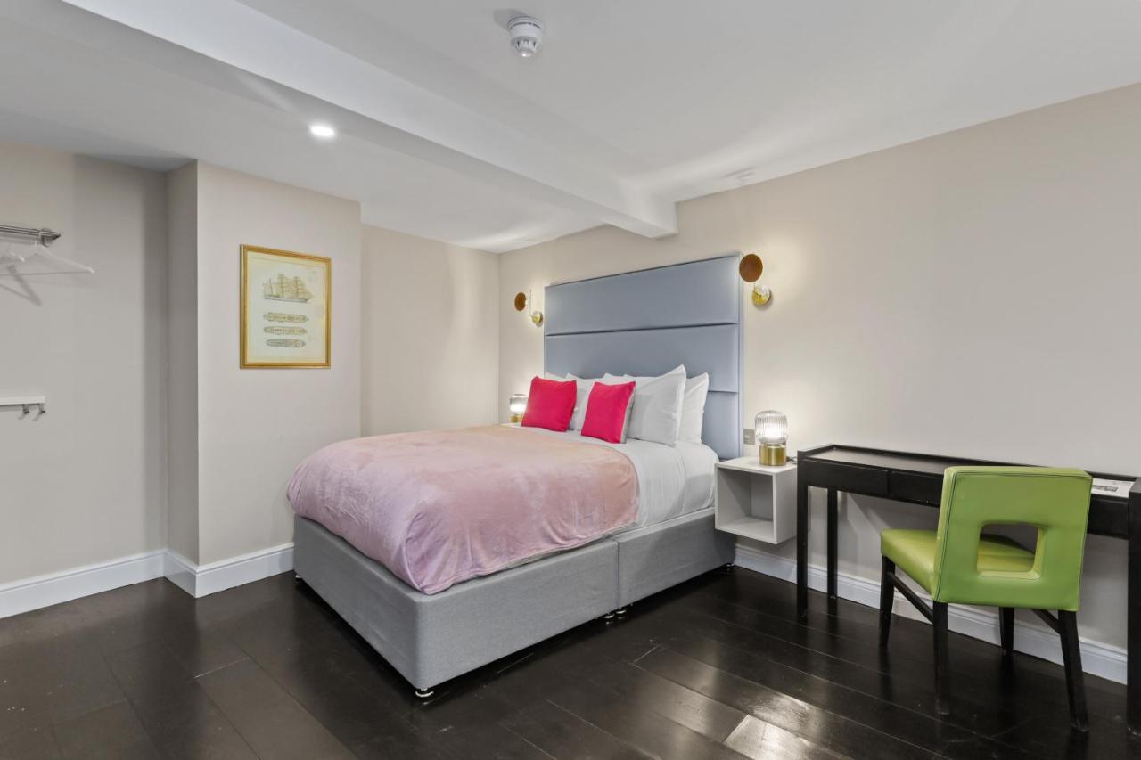 London'S Boutique Studio 外观 照片